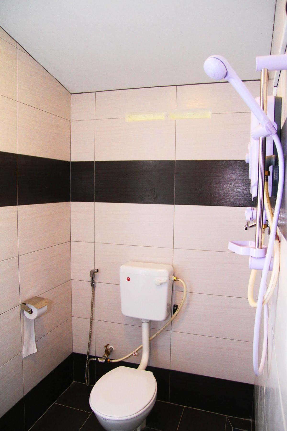 Efm Hotel